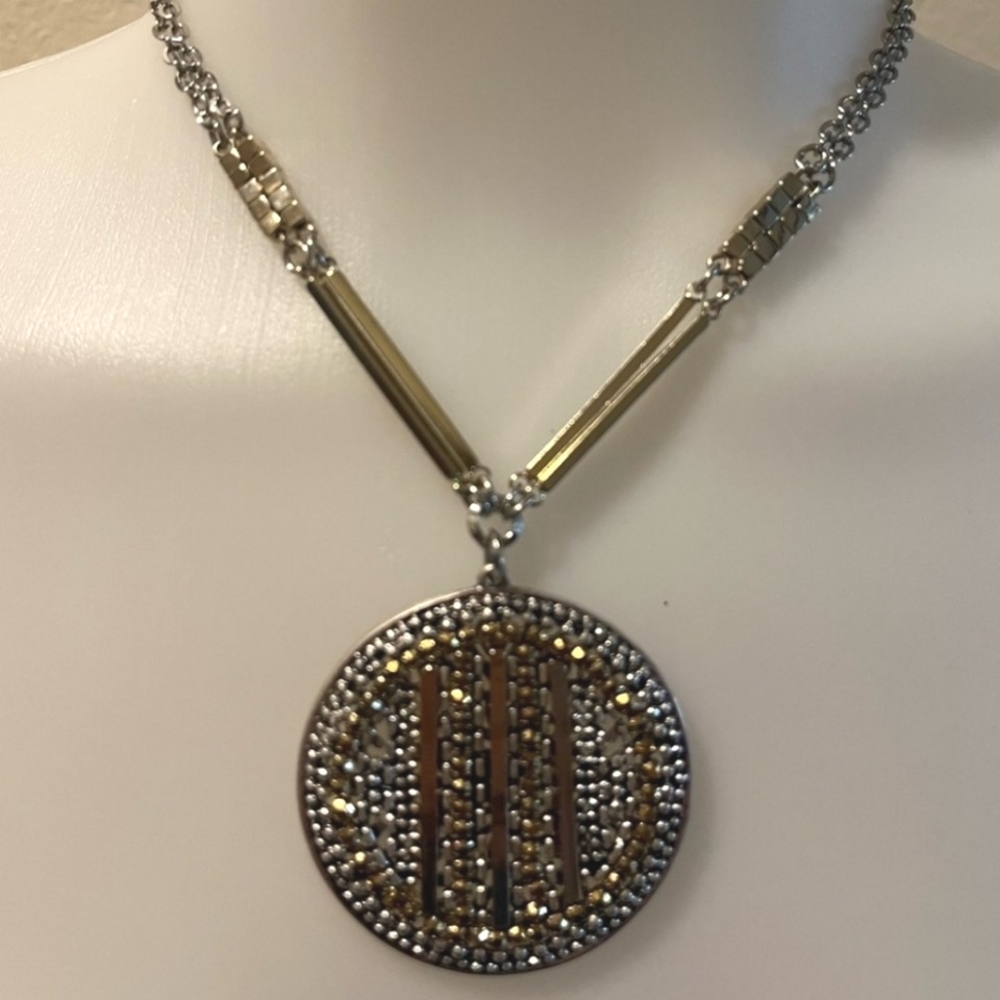 ⚜️SHALIA PENDANT NECKLACE NEW WITH TAG    16"